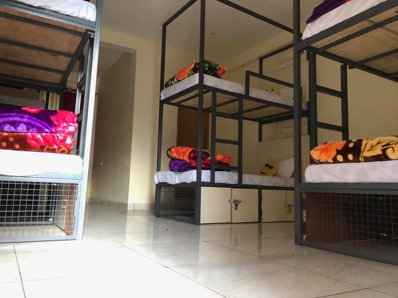 Hostel Cozy Beds Kasol Esterno foto