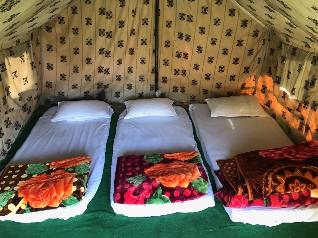 Hostel Cozy Beds Kasol Esterno foto