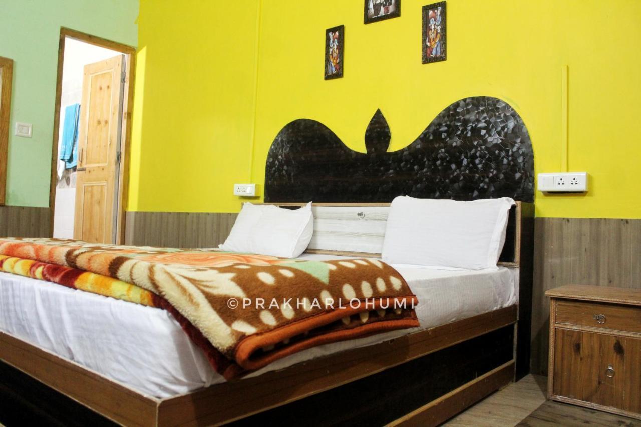Hostel Cozy Beds Kasol Esterno foto
